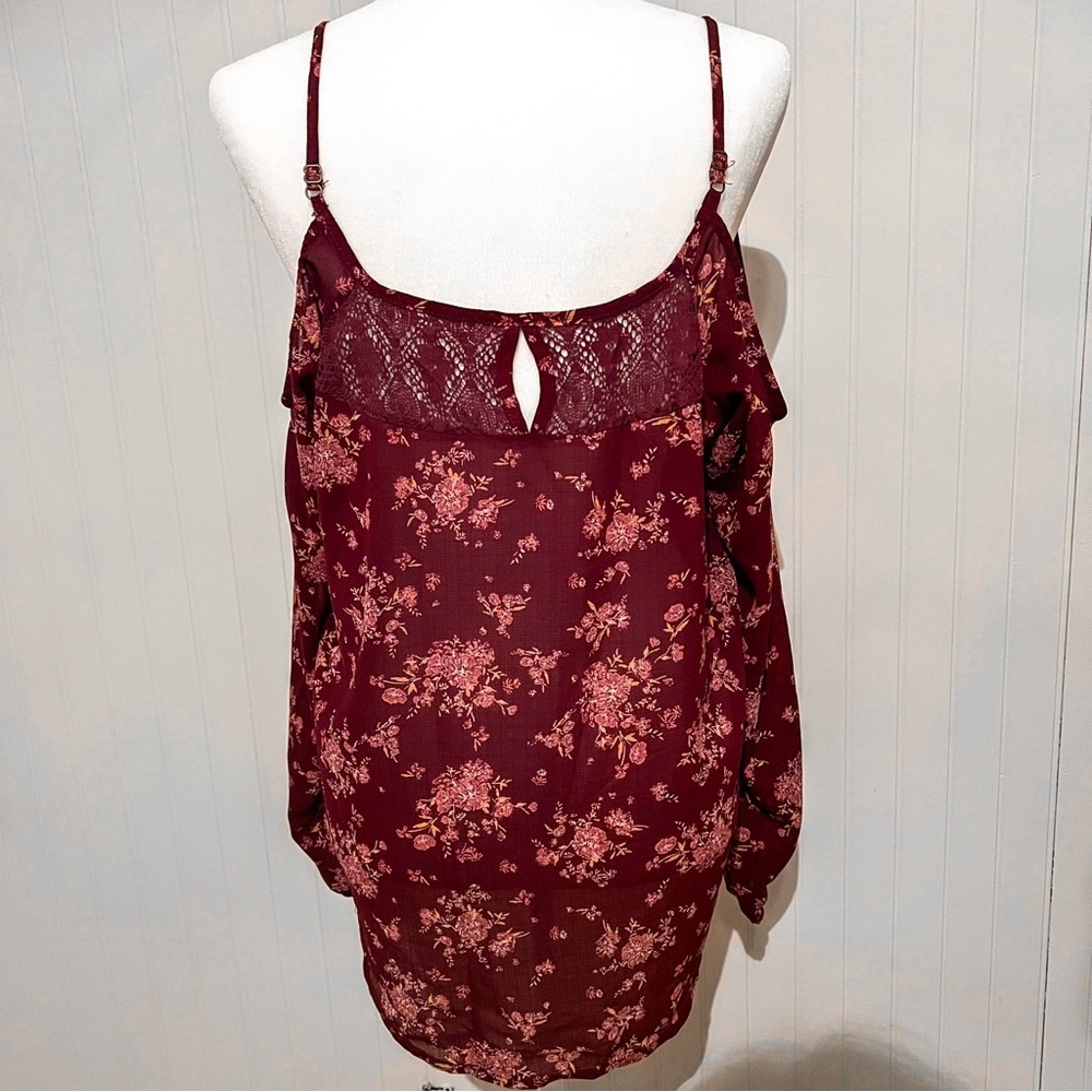 Rewind Cold Shoulder Long Sleeve Top - Picture 4 of 4